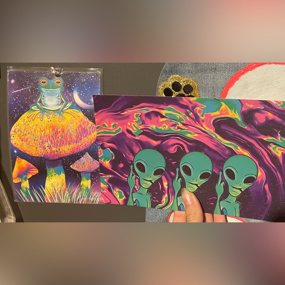 Psychedelic Alien Art Prints (2)